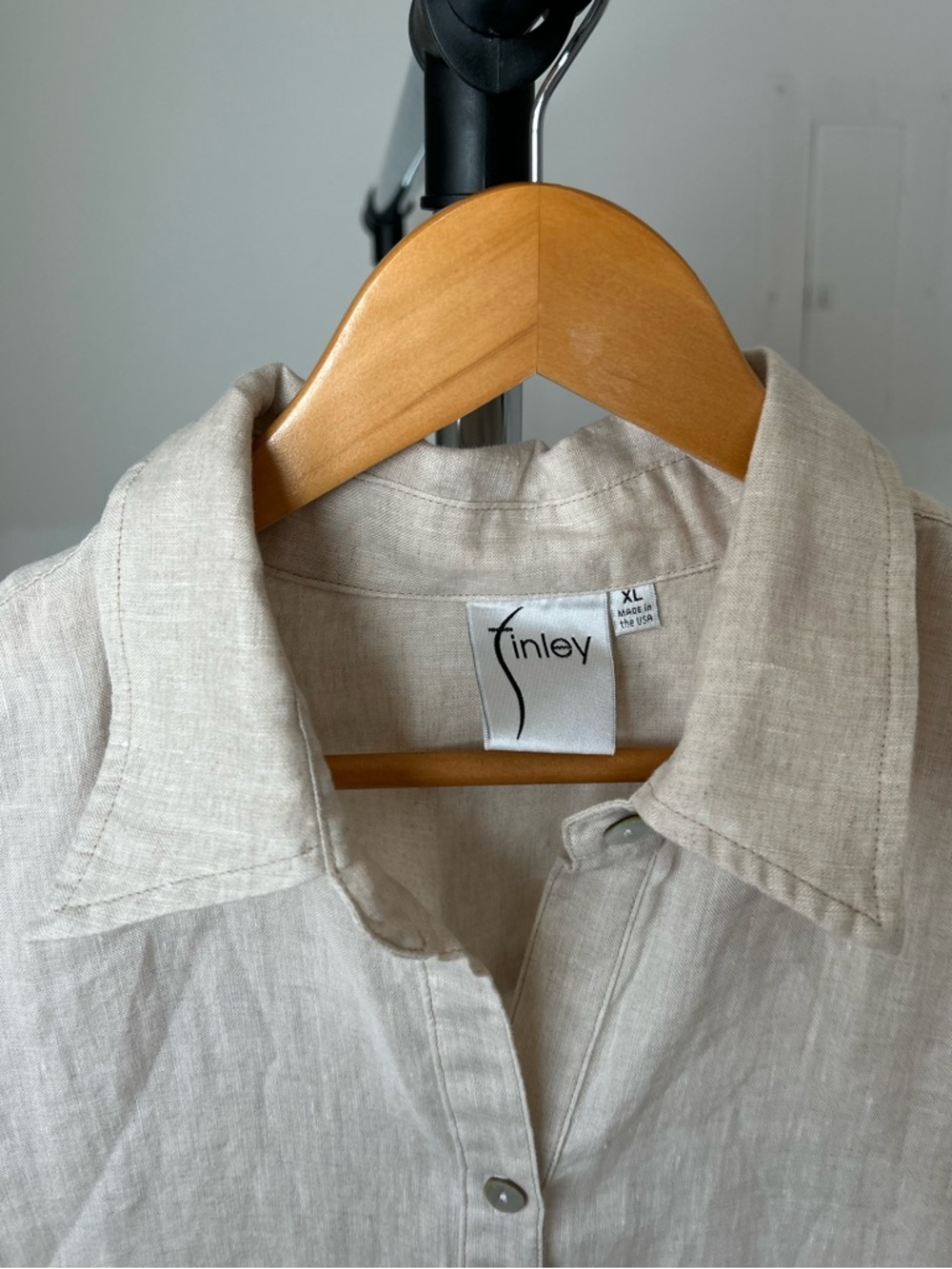 Finley 100% Linen Button Down Shirt XL - Picture 5 of 8